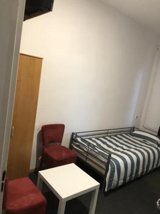 Hostel Leszno Ul.Uslugowa Εξωτερικό φωτογραφία